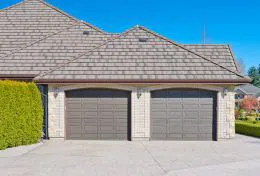 USA Garage Doors  Rutland, MA 774-331-3451 - about-us-side